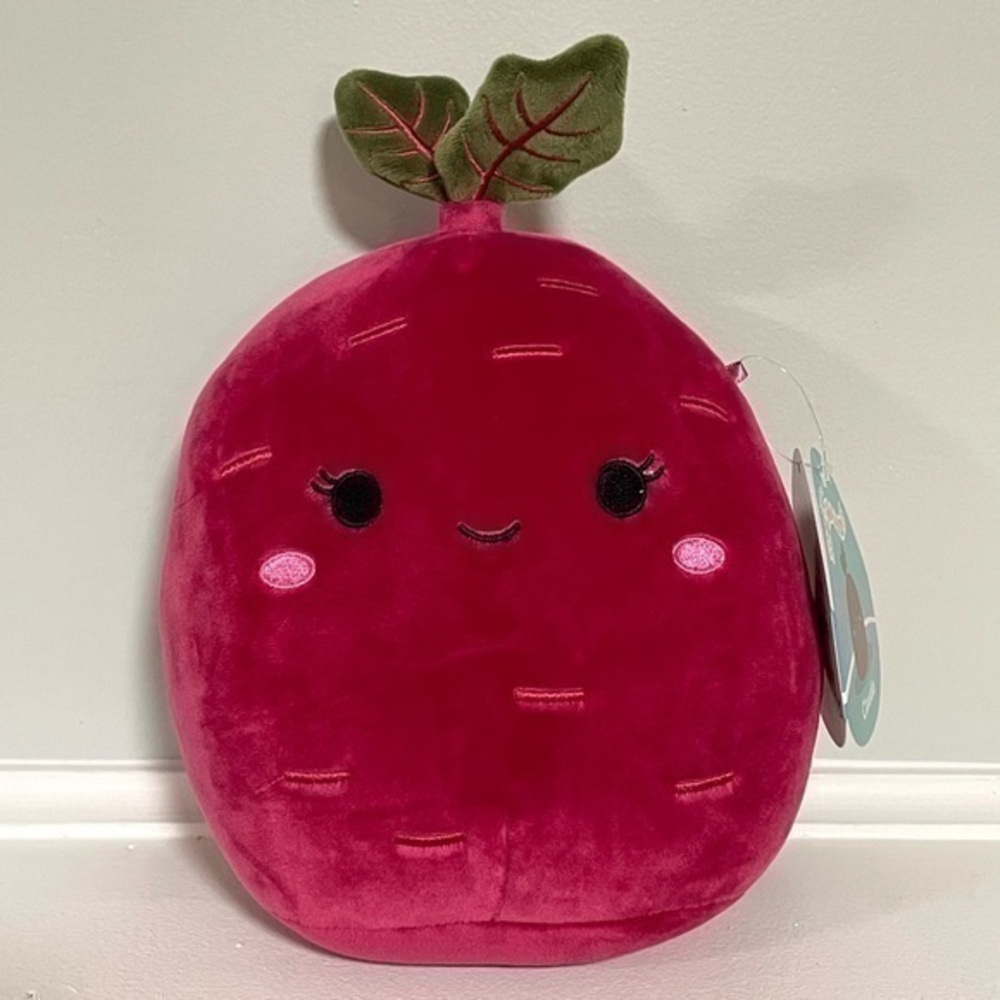 Claudia the Beet ( 7.5”IN ) Squishmallow | NWT